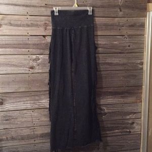 Fringe flare yoga pants Size Medium